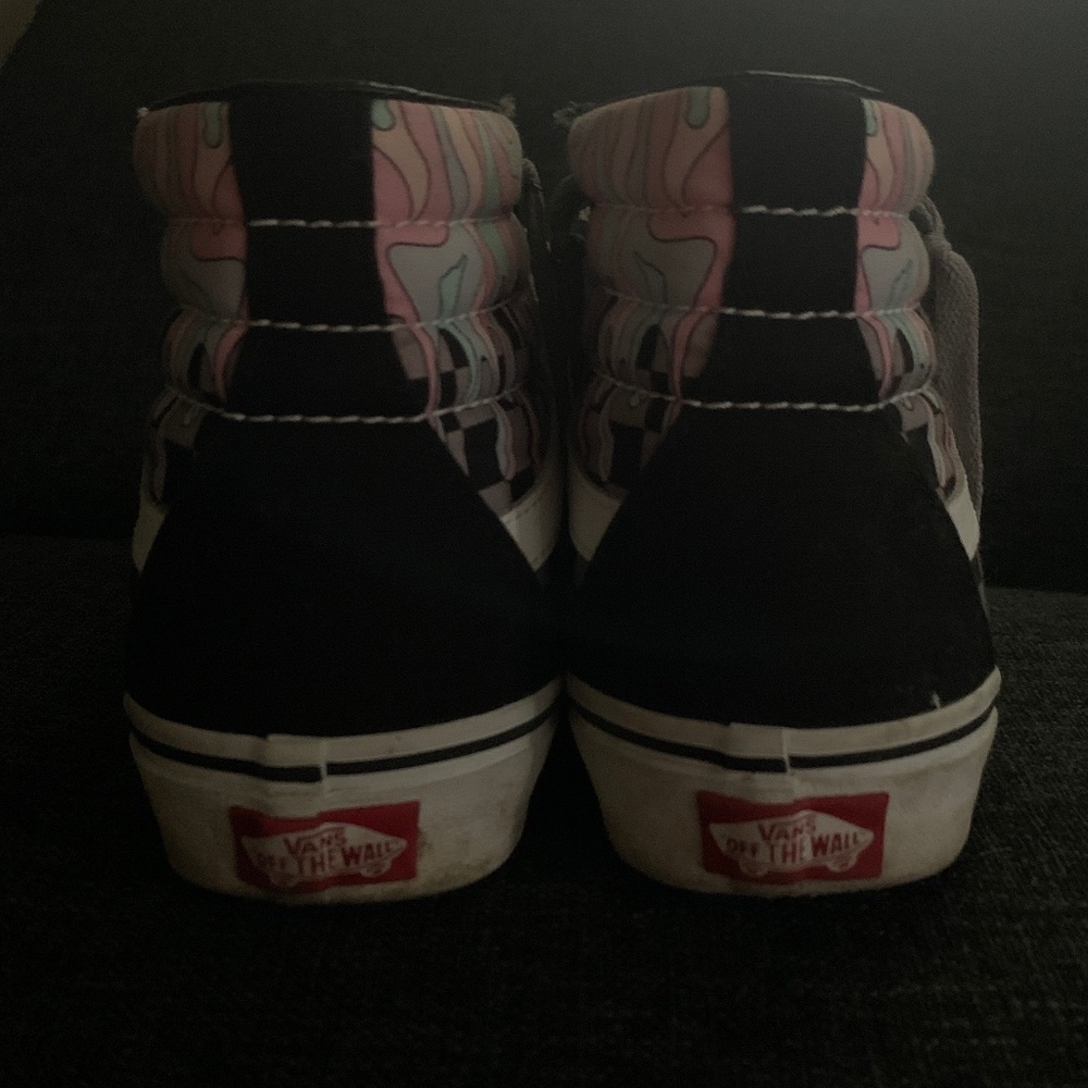 Vans - Picture 3 of 3